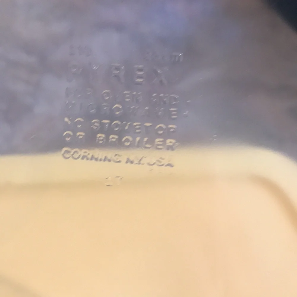 PYREX 209 Pie Plates 9'' Clear Glass Flat Rim Made In USA Set of 2